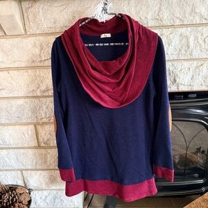 Egy Burgundy and Navy Cowl Neck Tunic Sweater Medium